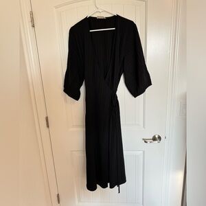 Everlane Elegant Black Stripe Wrap Dress size 14